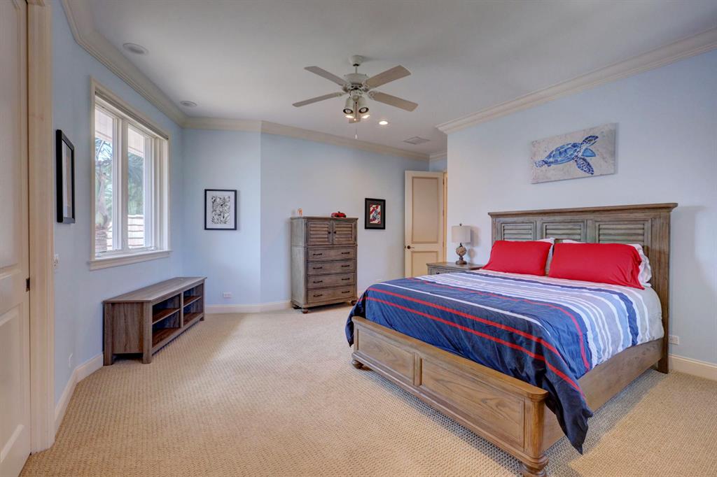 SAILFISH POINT - Residential