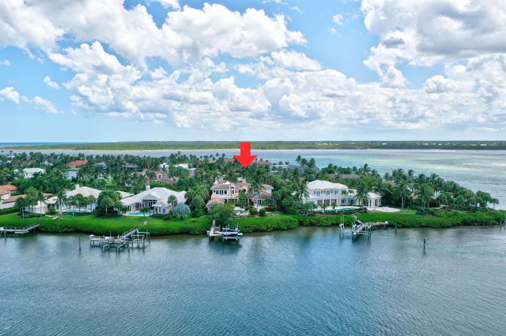 SAILFISH POINT - Residential