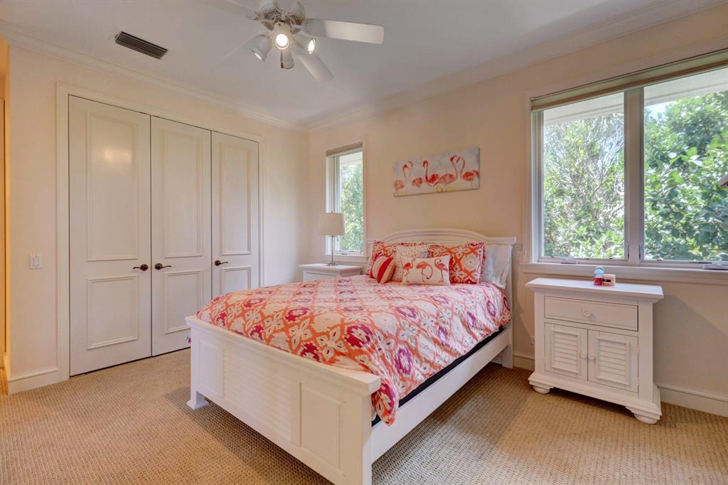 SAILFISH POINT - Residential