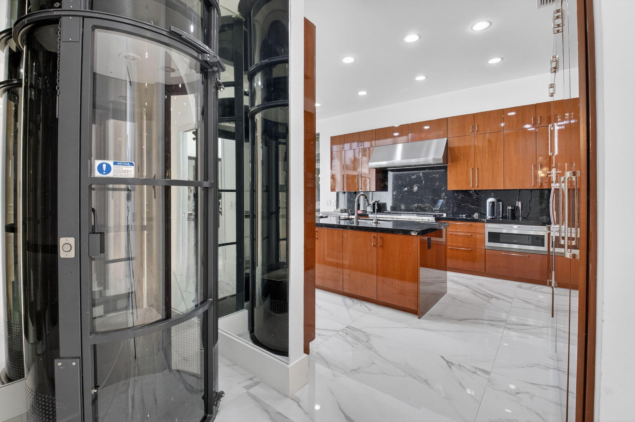 ST ANDREWS COUNTRY CLUB - Residential