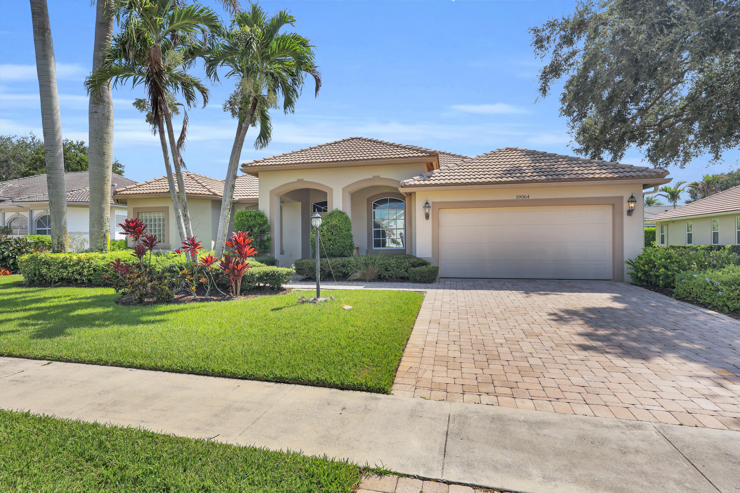 19064 SE Jupiter River Drive
