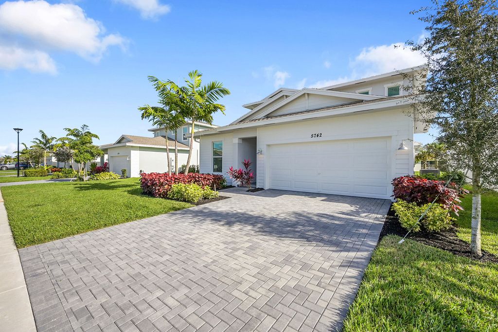 Photo of 5742 Graceful Way, Delray Beach, FL 33484 (MLS # B26009159)
