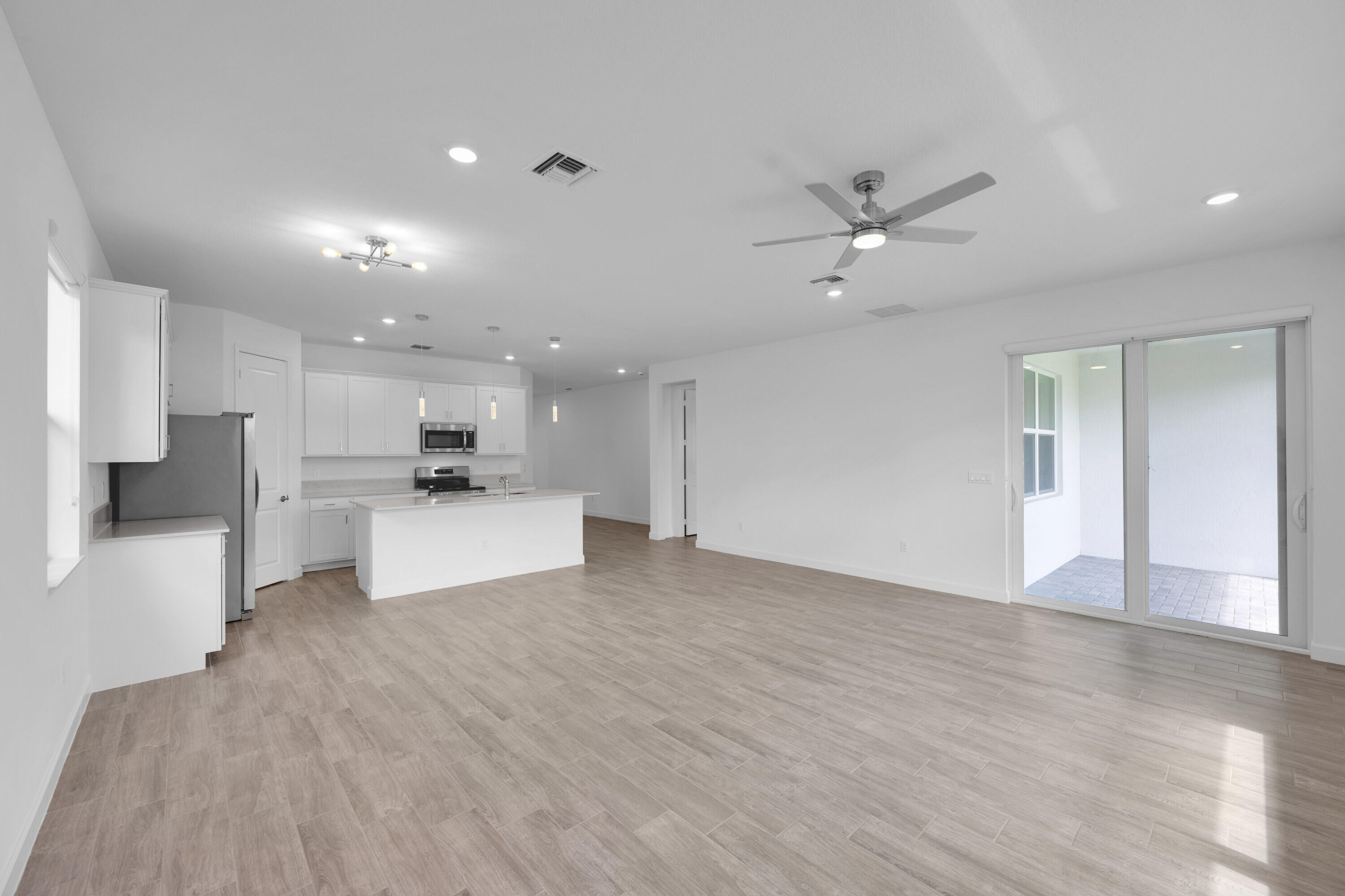 DELRAY TRAILS AT VILLA DELRAY PUD - Residential