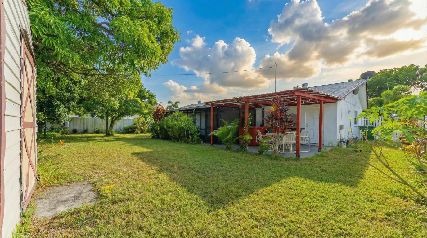 PALM SPRINGS VILLAGE 4 - Residential