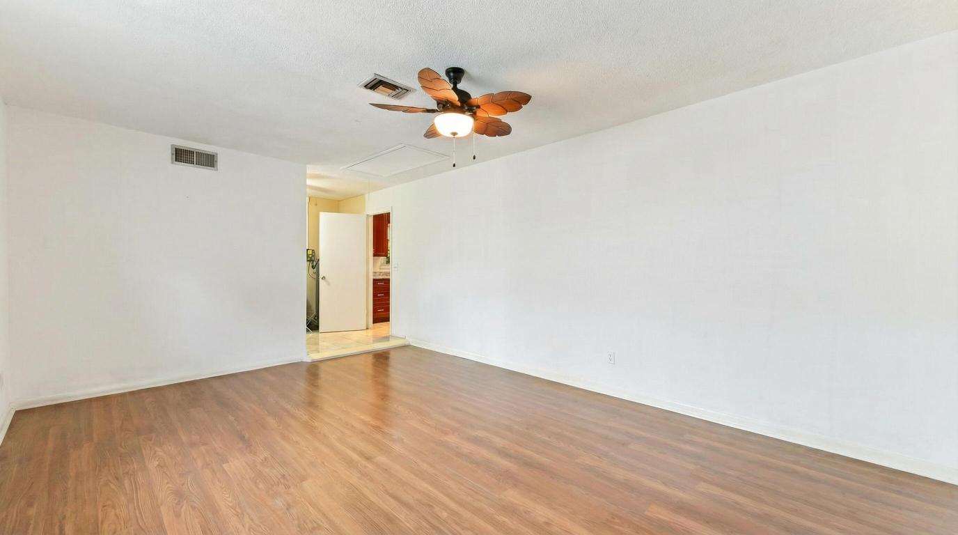 PALM SPRINGS VILLAGE 4 - Residential