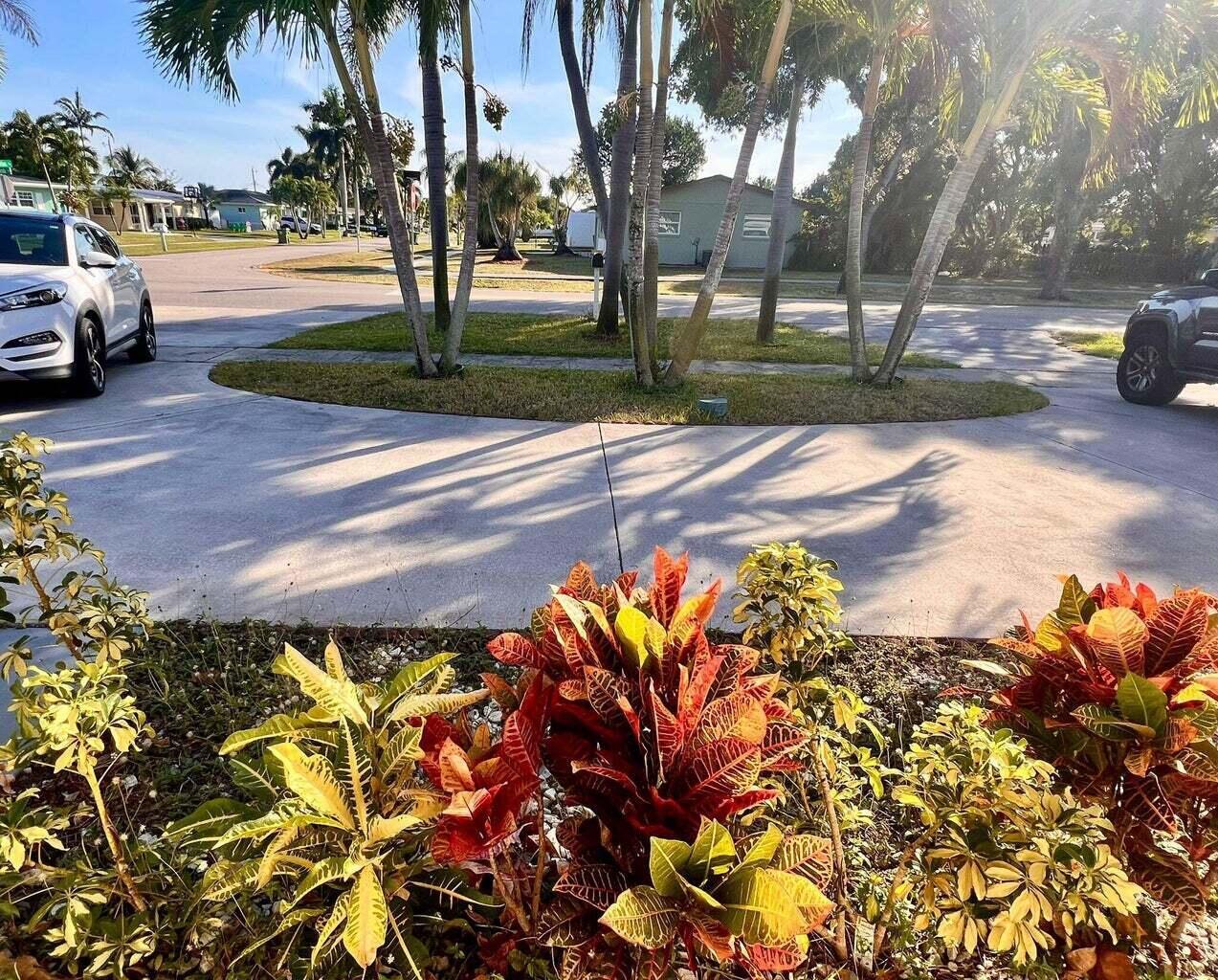 PALM SPRINGS VILLAGE 4 - Residential