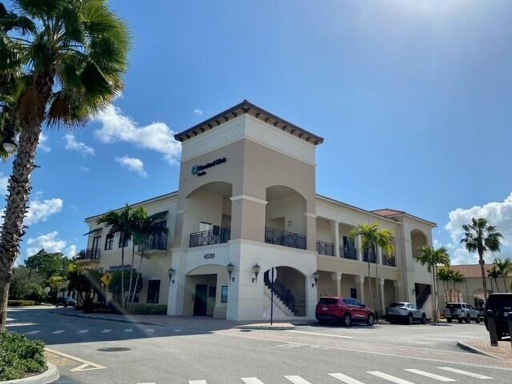 Photo of 4520 Donald Ross Road #107, Palm Beach Gardens, FL 33418 (MLS # R11116030)