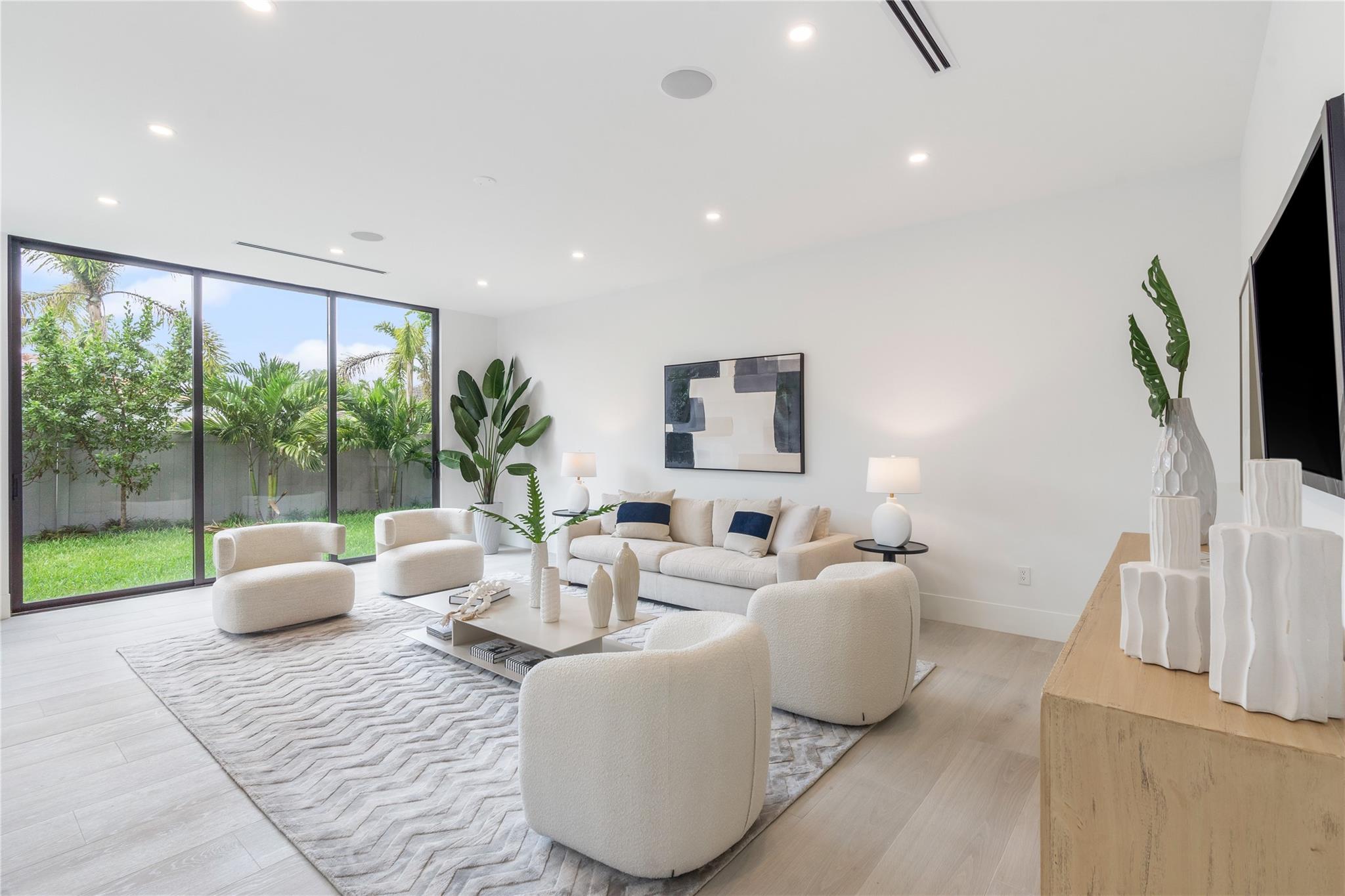 Sea Ranch Lakes - Residential