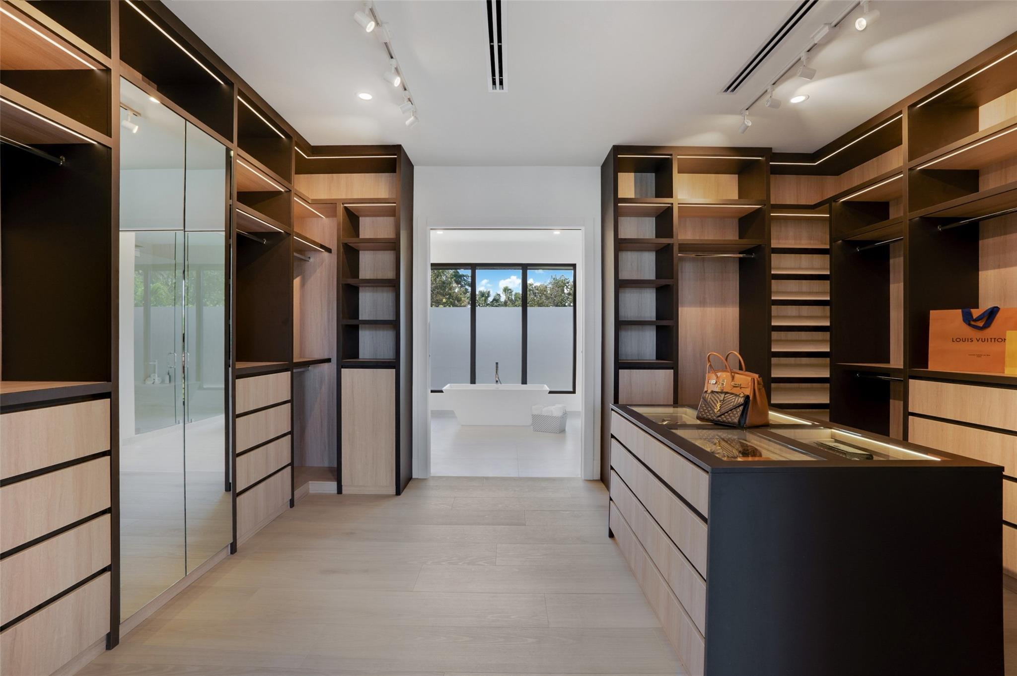 Sea Ranch Lakes - Residential