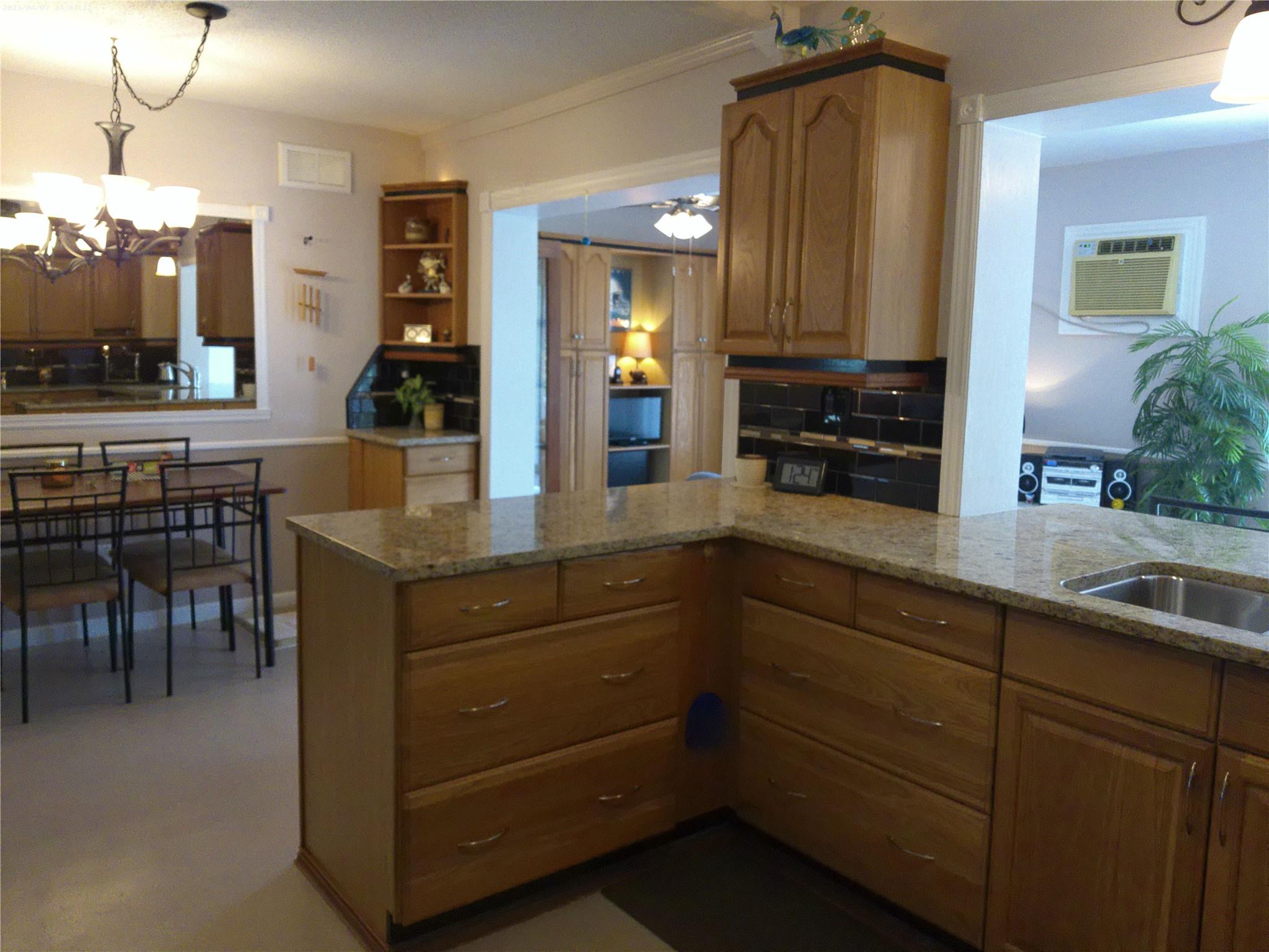 OAKLAND ESTATES 1ST SEC - Residential