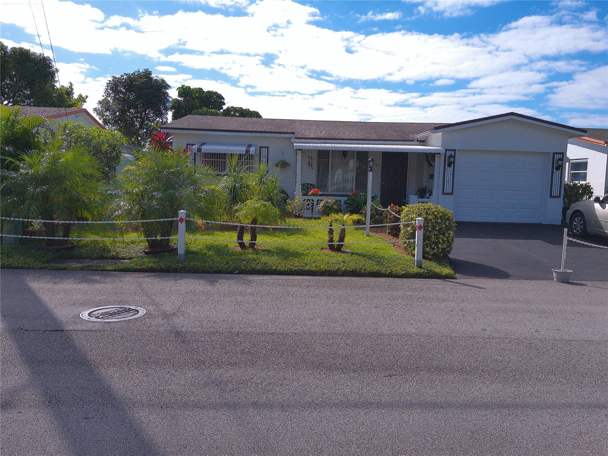 OAKLAND ESTATES 1ST SEC - Residential