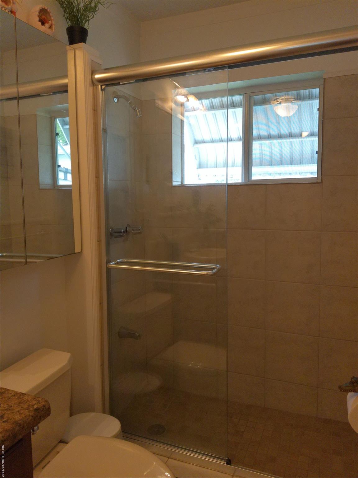 OAKLAND ESTATES 1ST SEC - Residential