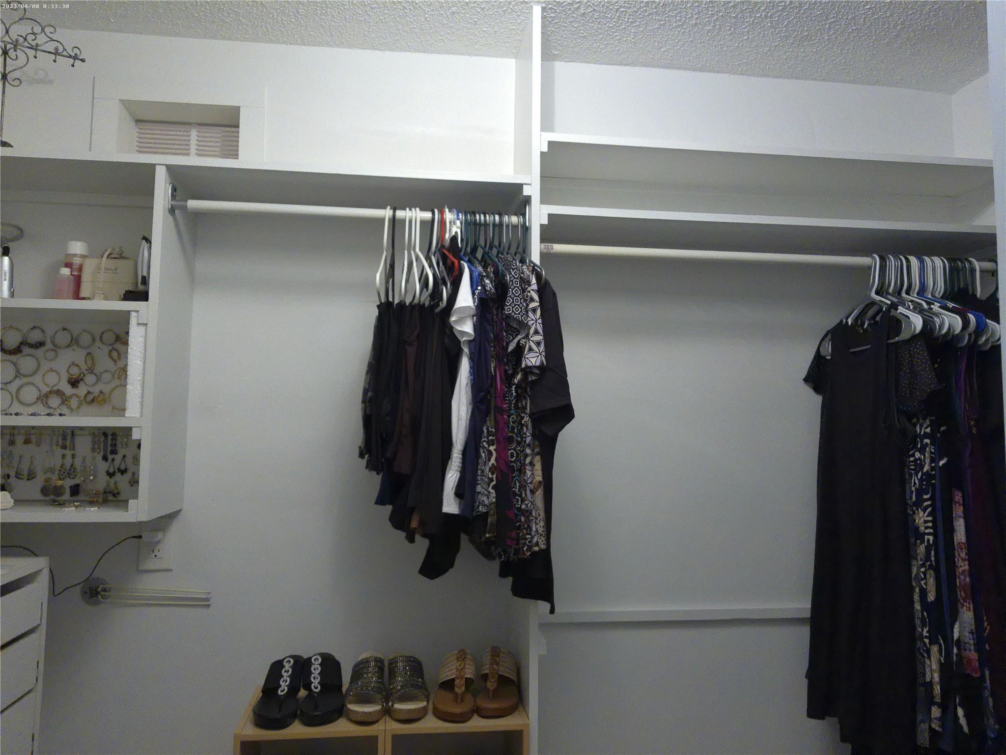 OAKLAND ESTATES 1ST SEC - Residential