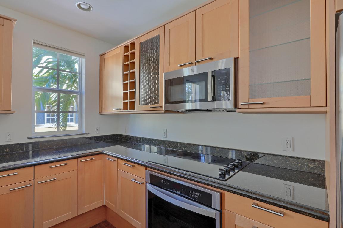 MAGNOLIA COURT - Residential Lease