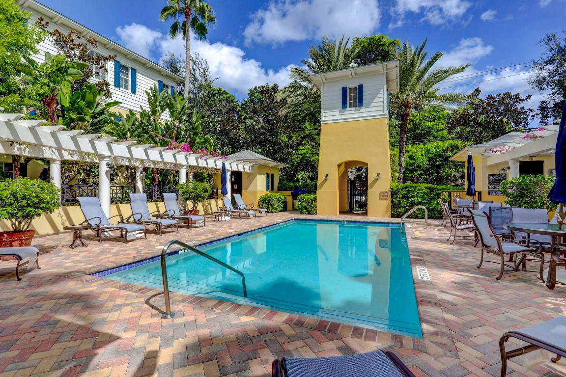 MAGNOLIA COURT - Residential Lease