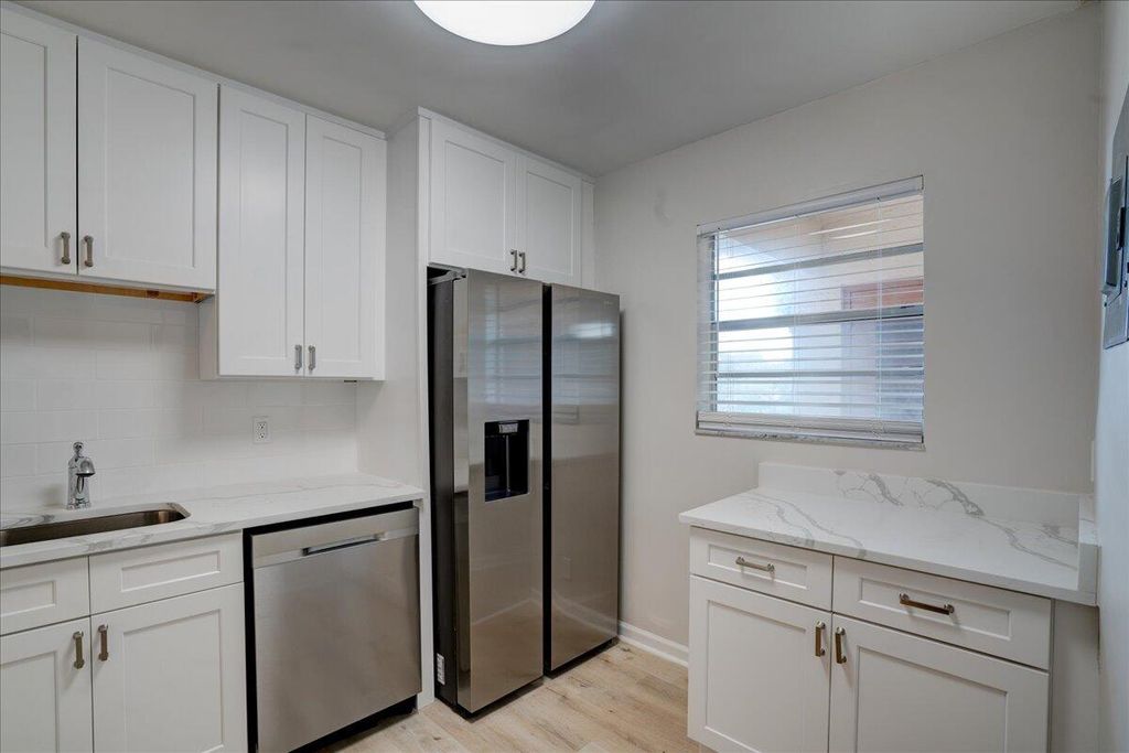 Photo of 2901 Fiore Way #2040, Delray Beach, FL 33445 (MLS # R11109299)