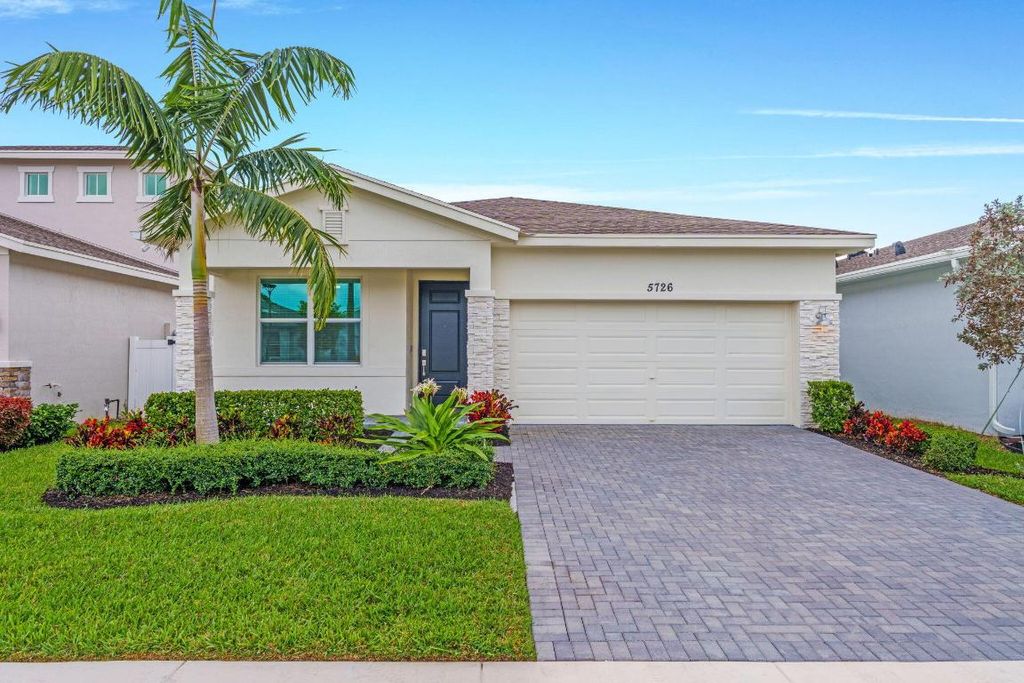 Photo of 5726 Graceful Way, Delray Beach, FL 33484 (MLS # R11155898)