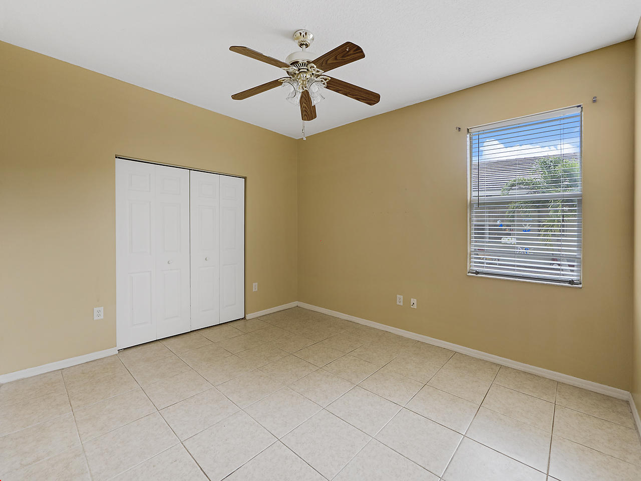 LAKEFOREST AT ST LUCIE WEST VIII - Residential Lease