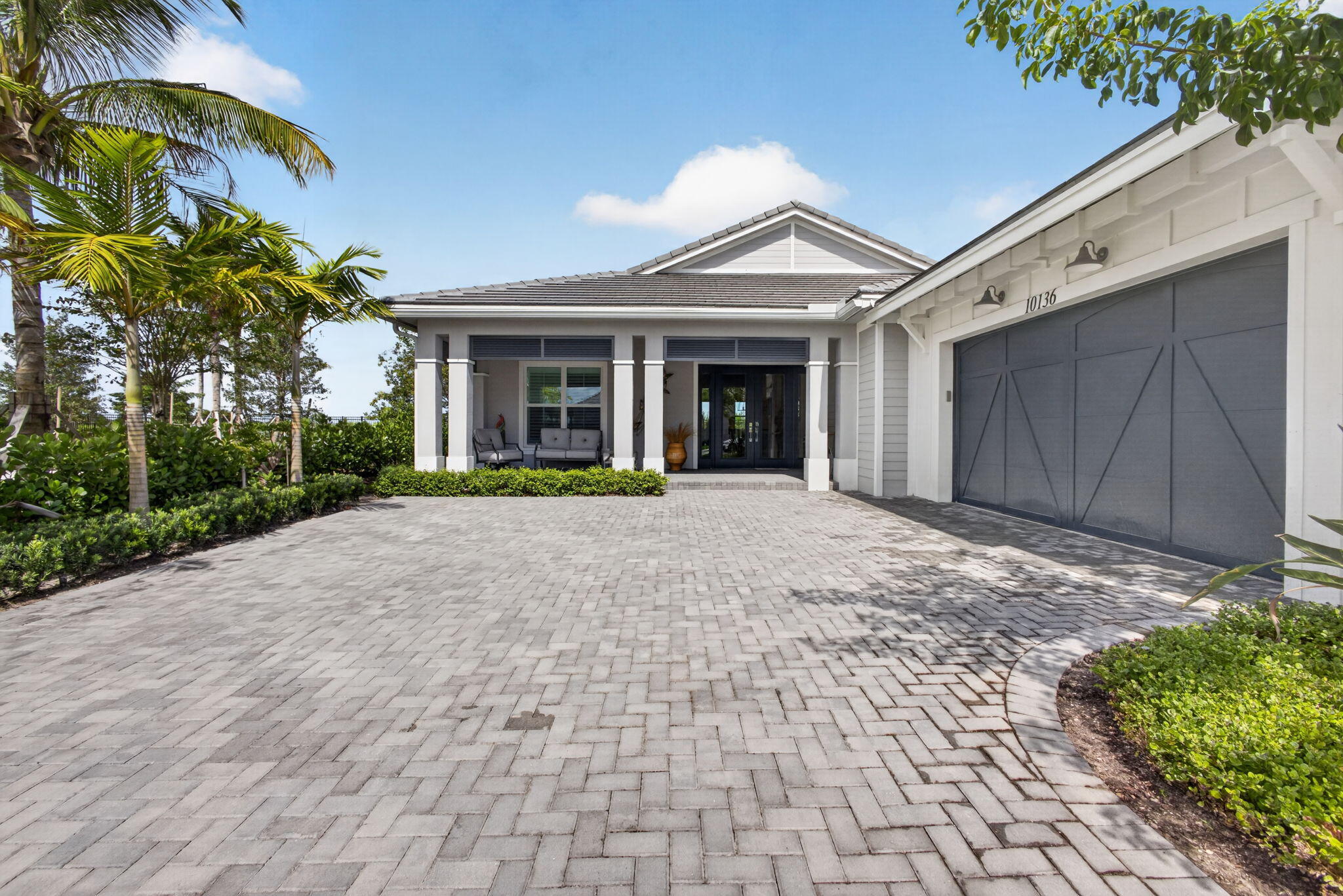 10136 Timber Creek Way