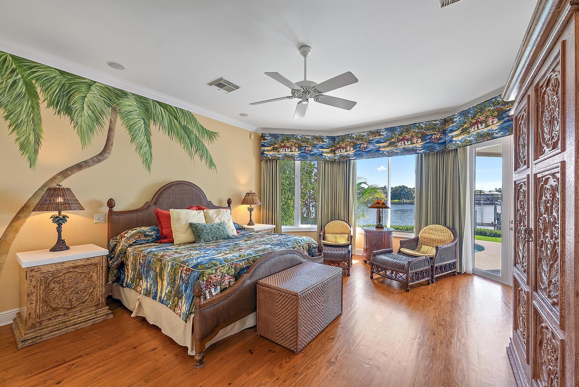 MARINER CAY YACHT CLUB - Residential