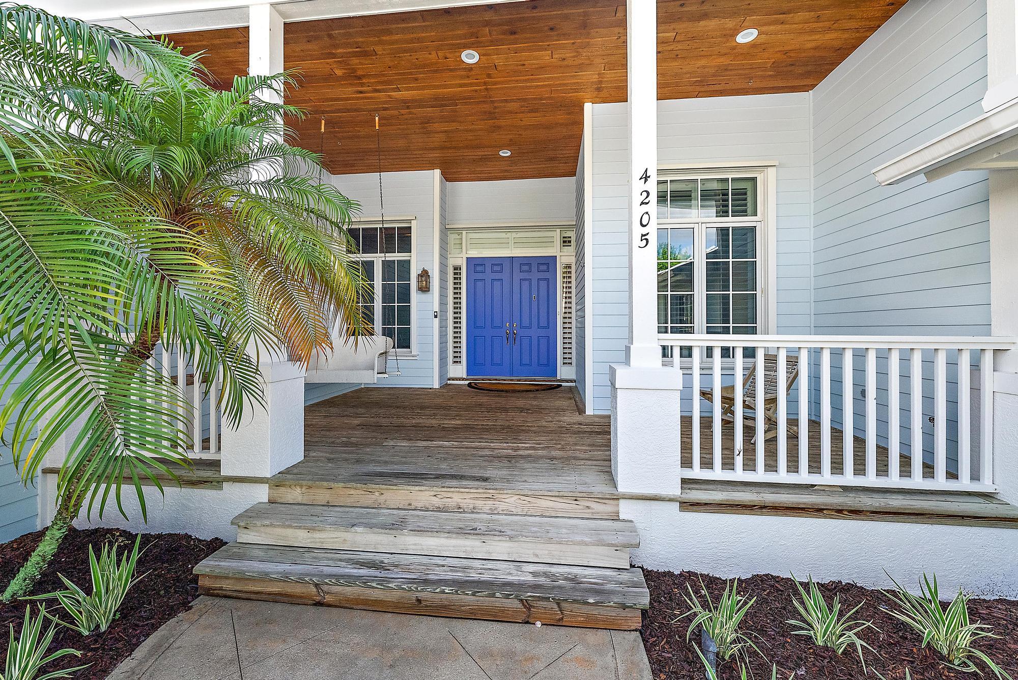 MARINER CAY YACHT CLUB - Residential