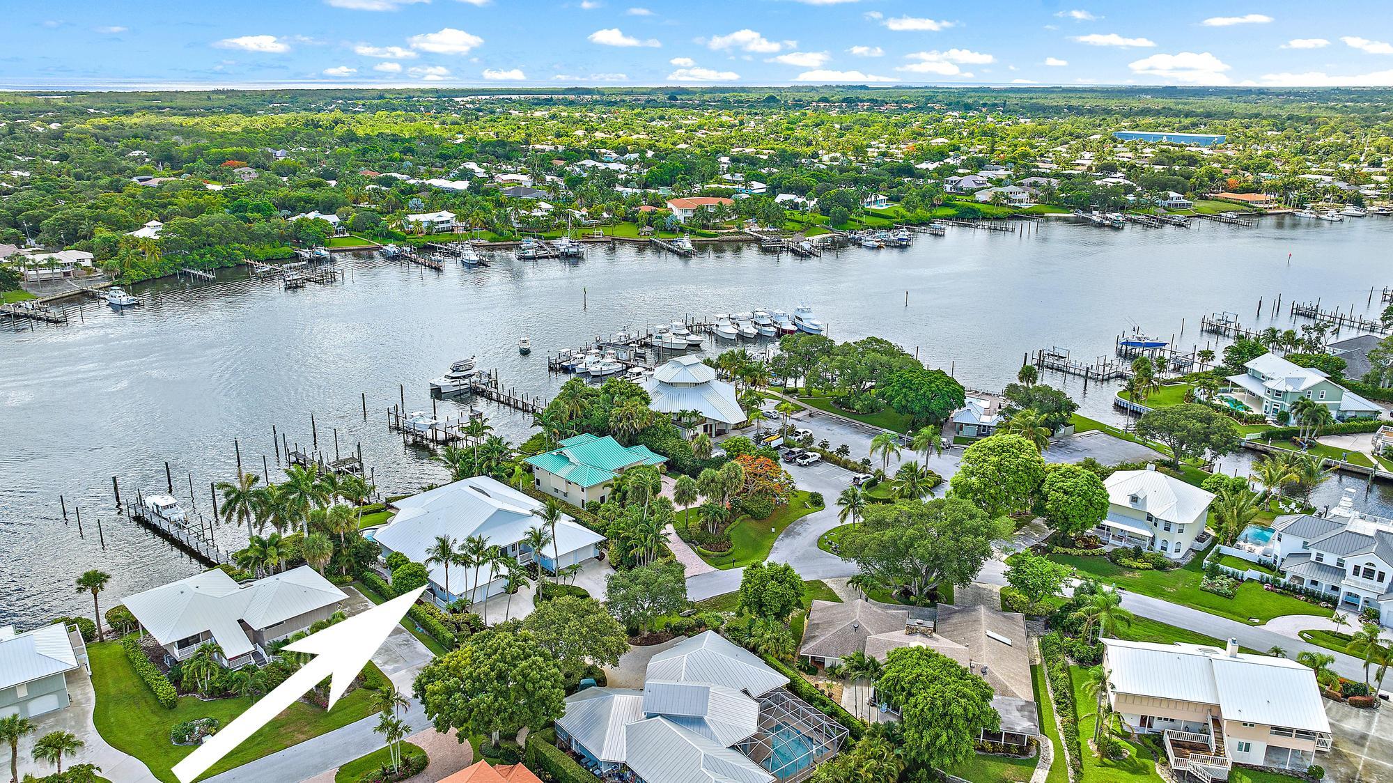MARINER CAY YACHT CLUB - Residential