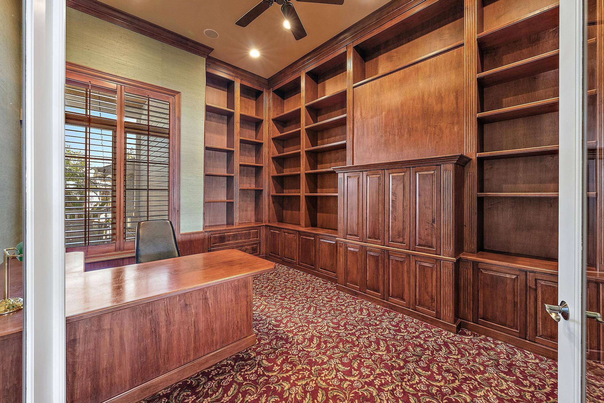 MARINER CAY YACHT CLUB - Residential