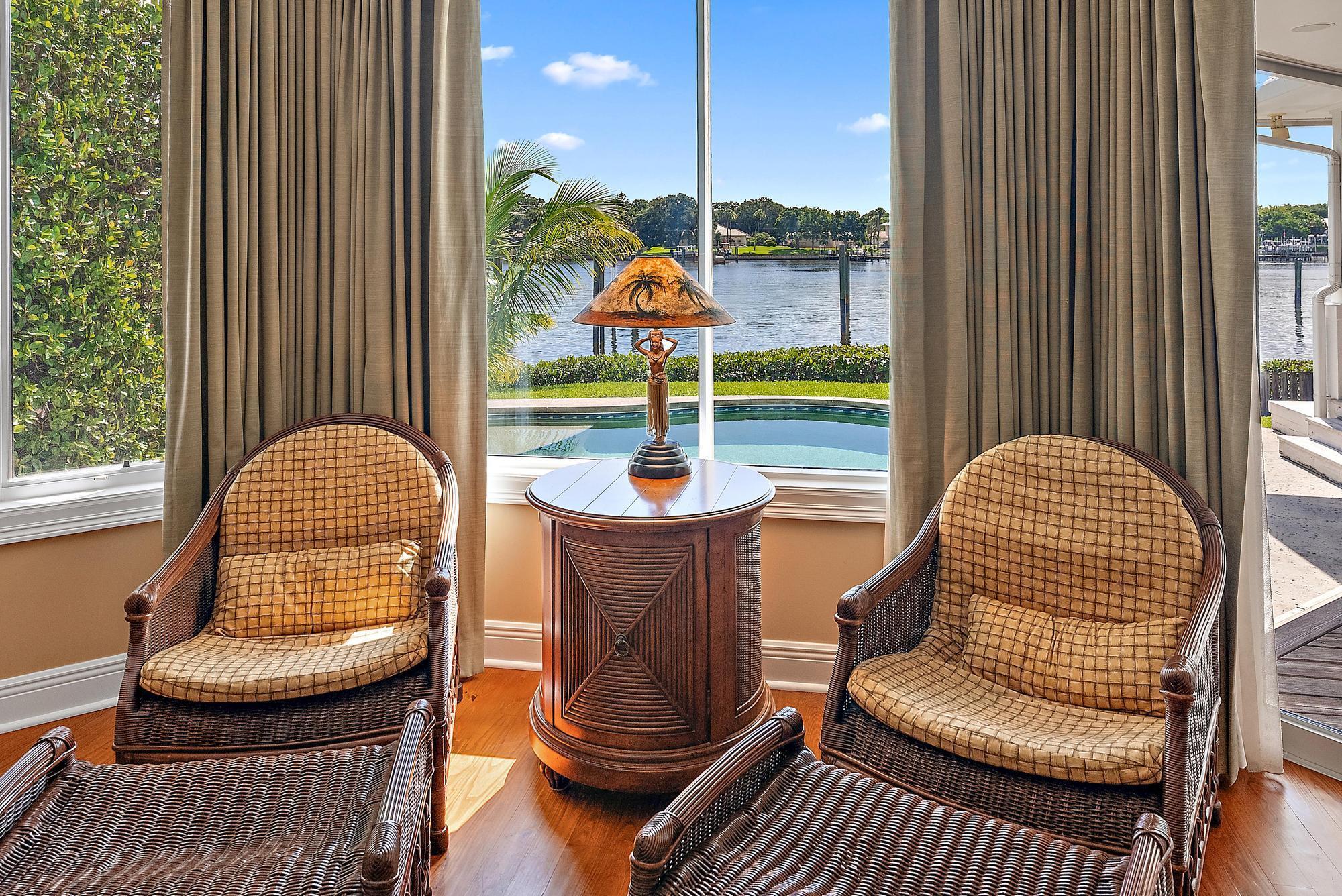 MARINER CAY YACHT CLUB - Residential