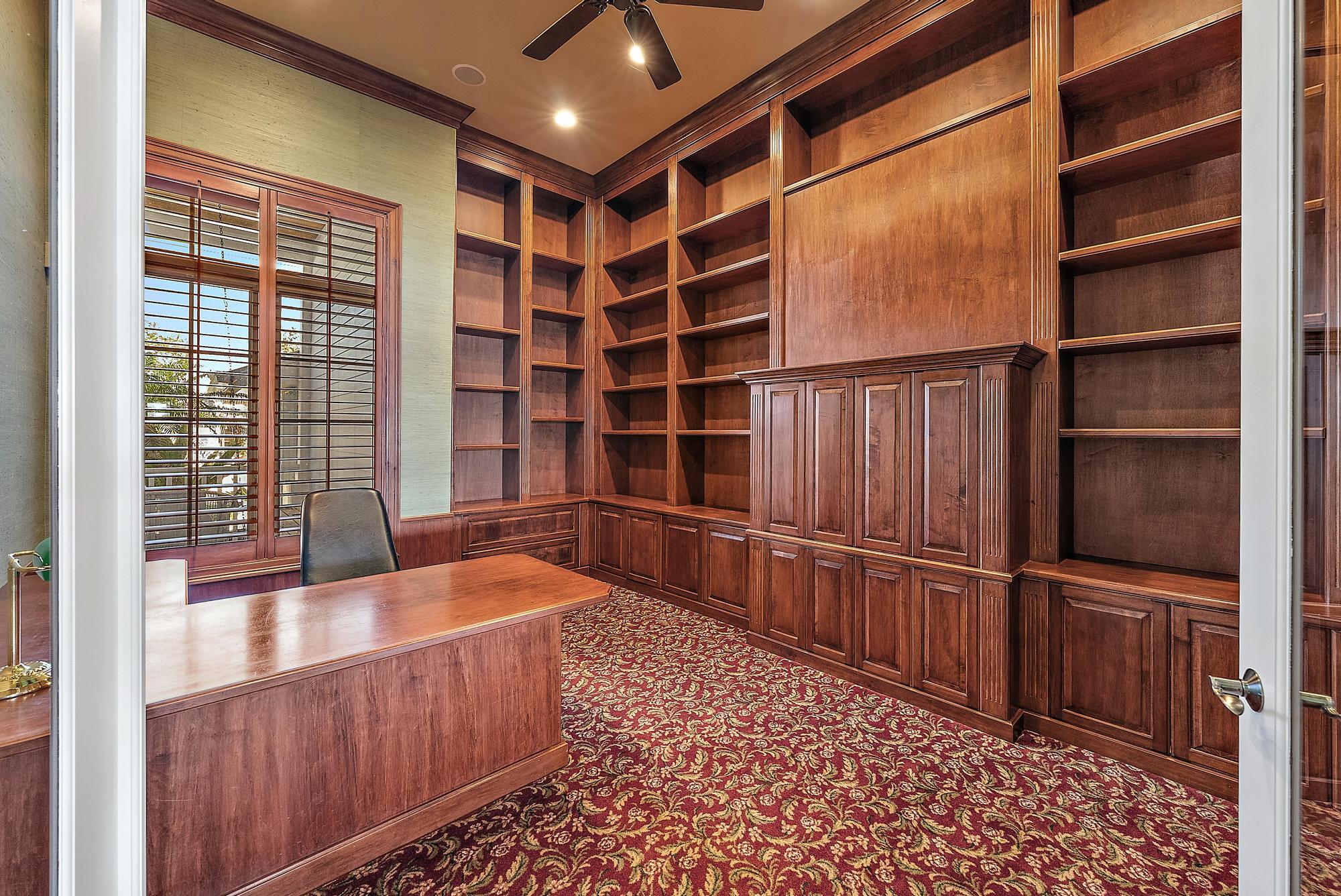 MARINER CAY YACHT CLUB - Residential