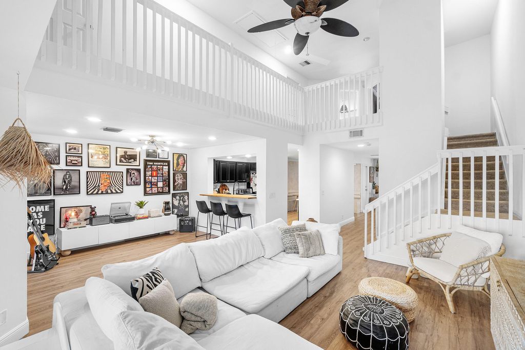 Photo of 9007 Boca Gardens Cir Cir S #B, Boca Raton, FL 33496 (MLS # B26004645)