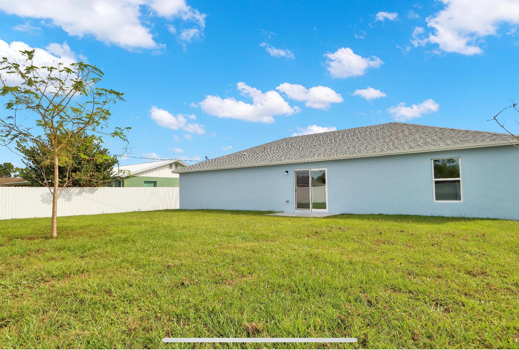 PORT ST LUCIE SECTION 25 - Residential Lease