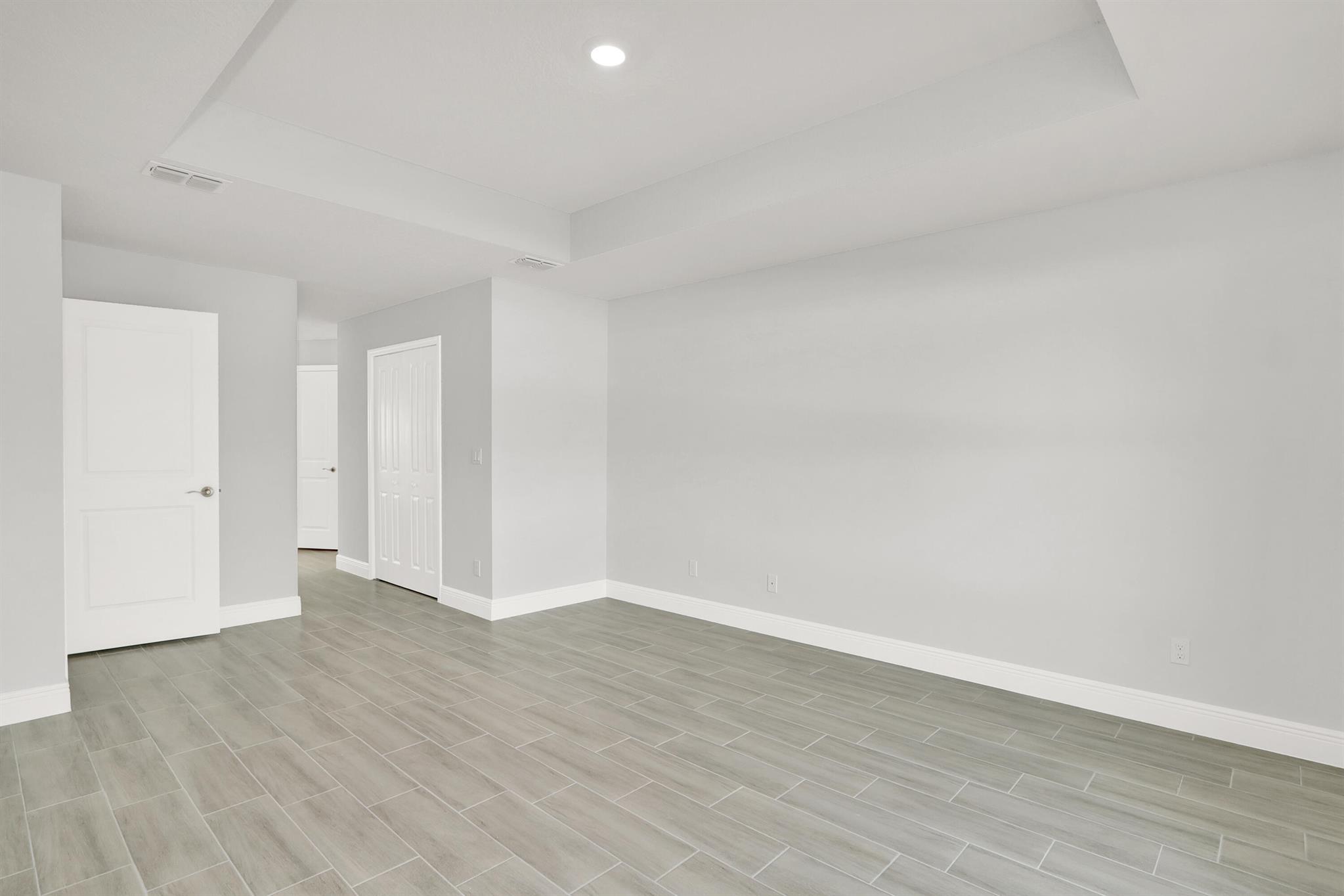 PORT ST LUCIE SECTION 25 - Residential Lease