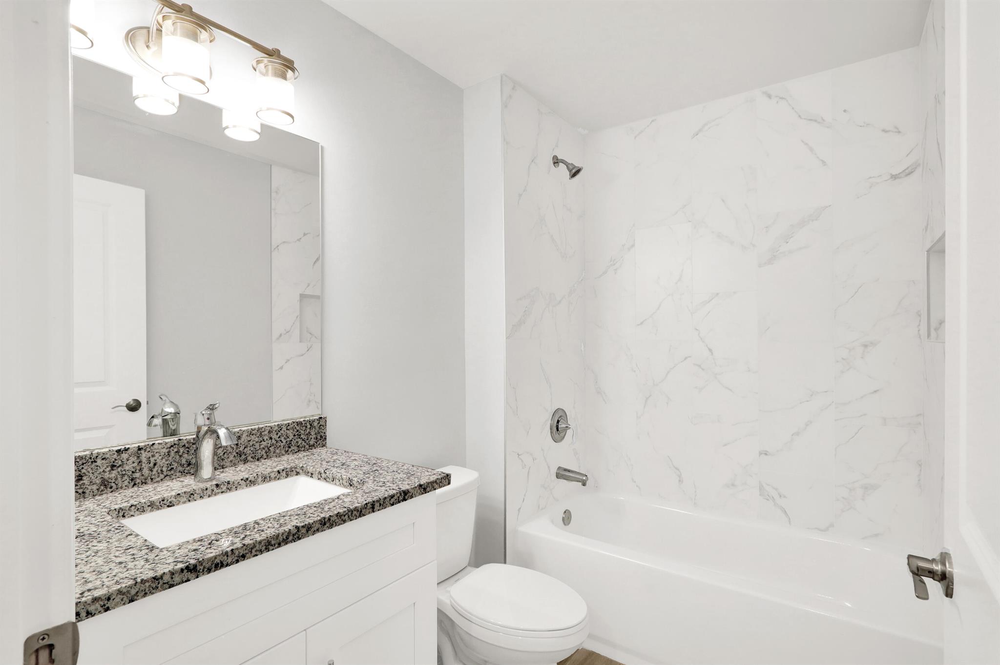 PORT ST LUCIE SECTION 25 - Residential Lease