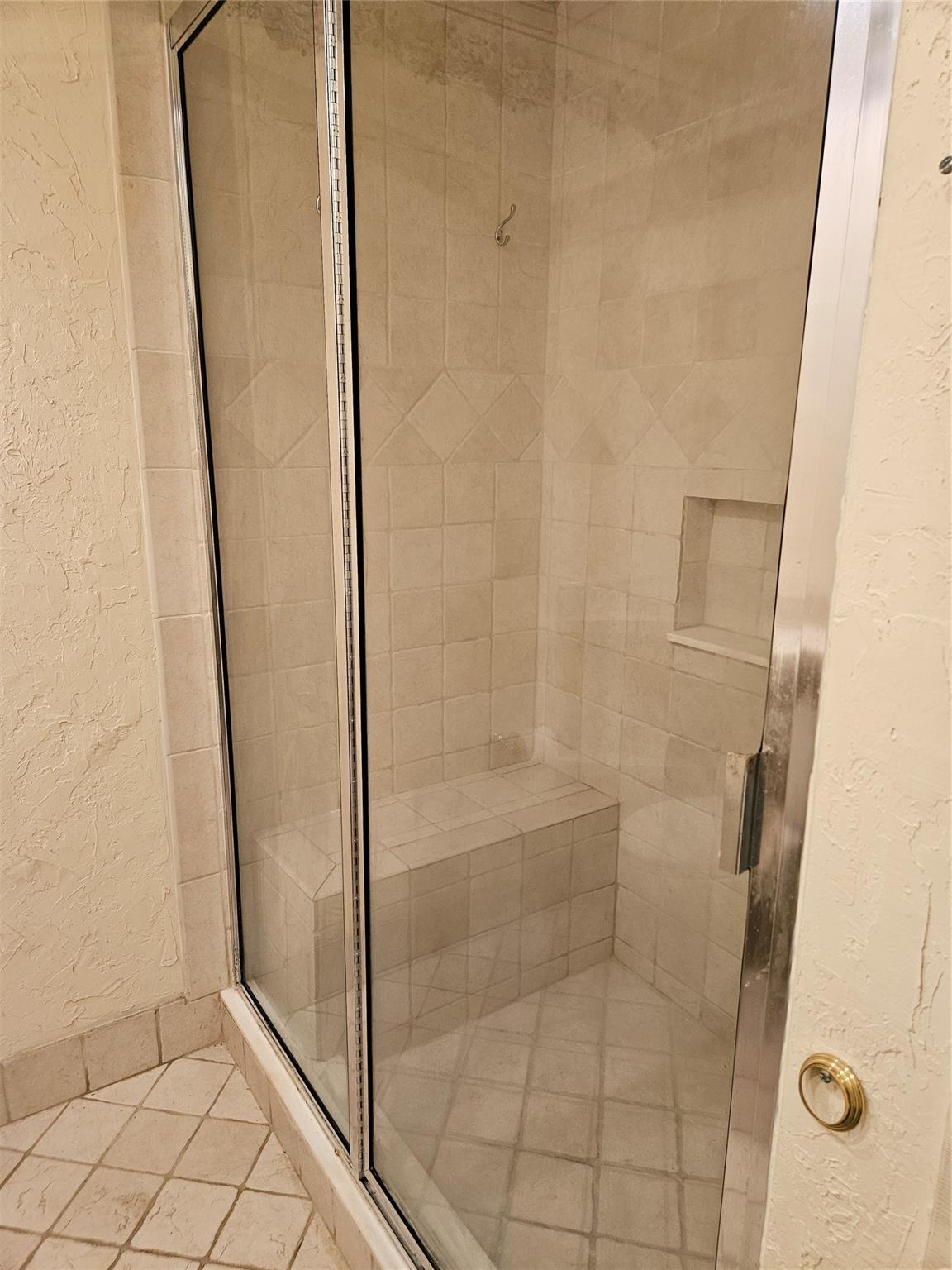 5590 Coach House Cir B