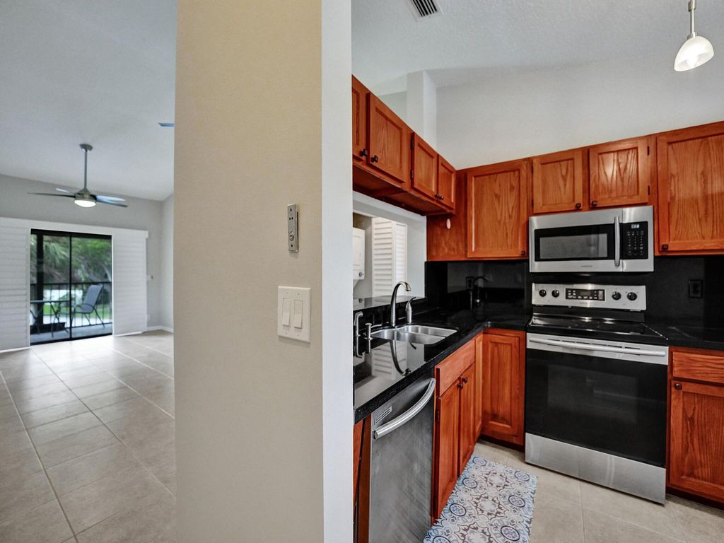 Photo of 3375 Jaywood Terrace #2010, Boca Raton, FL 33431 (MLS # R10967134)