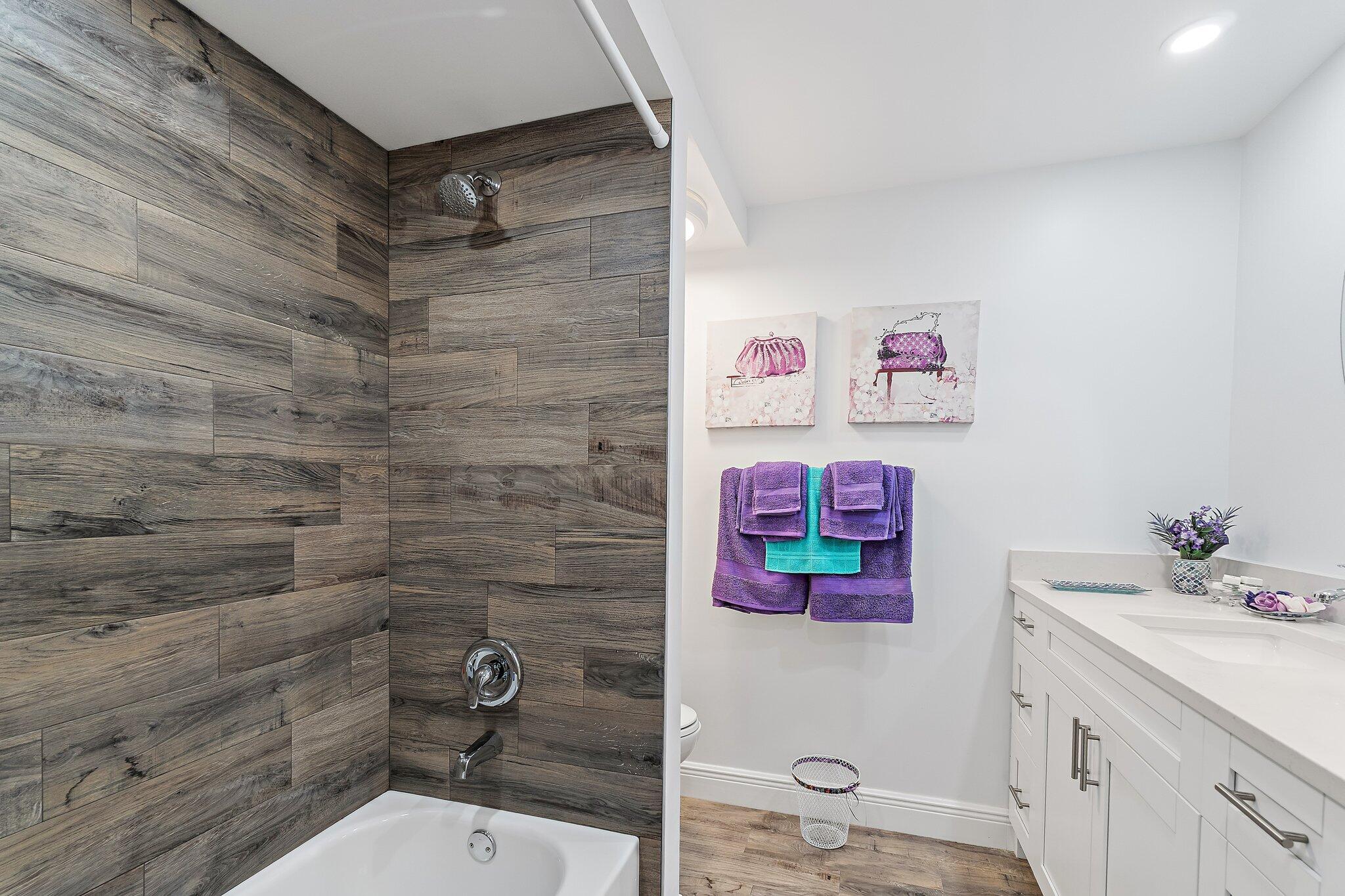 GOLF VILLAS CONDO - Residential