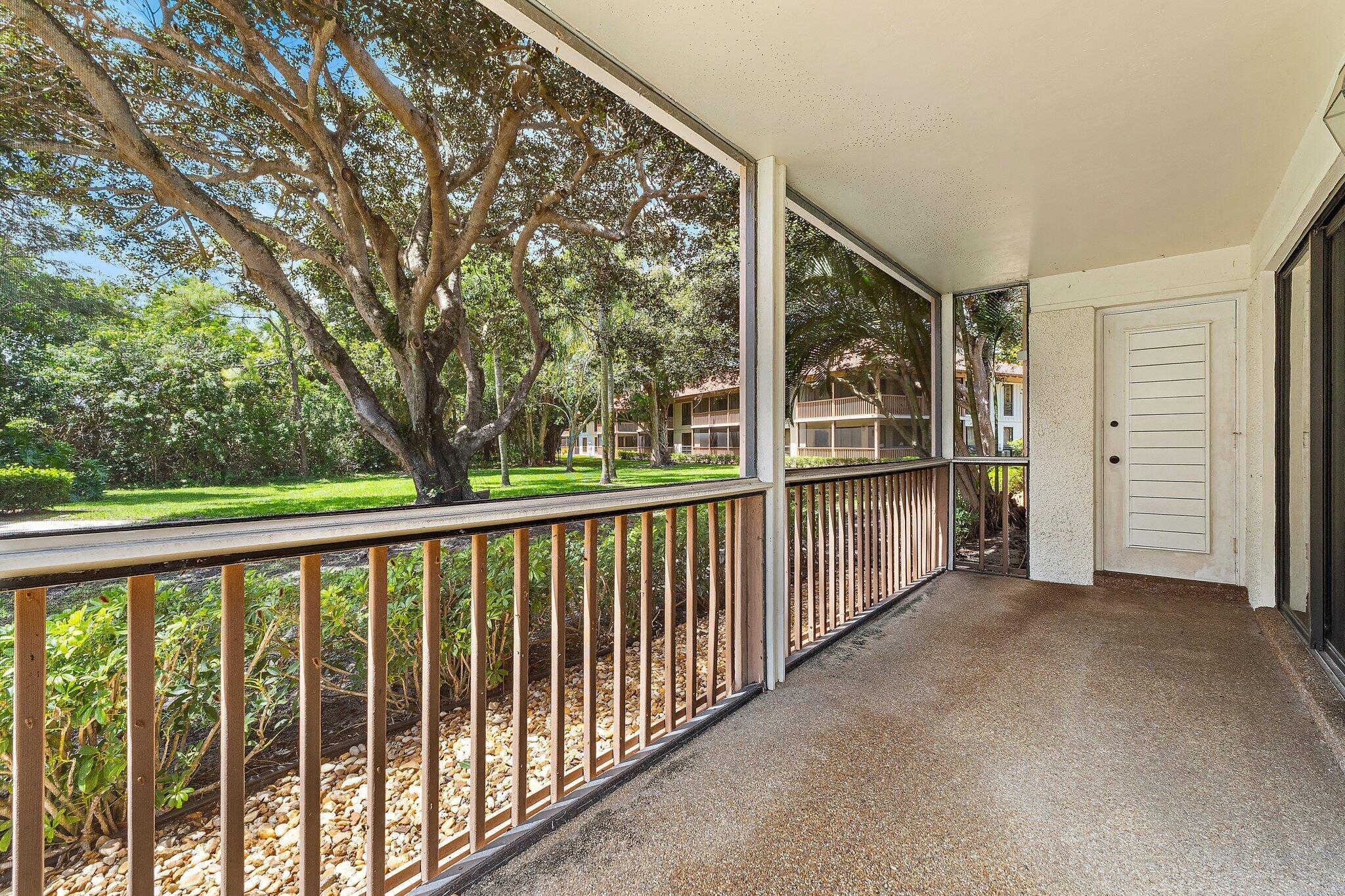 GOLF VILLAS CONDO - Residential