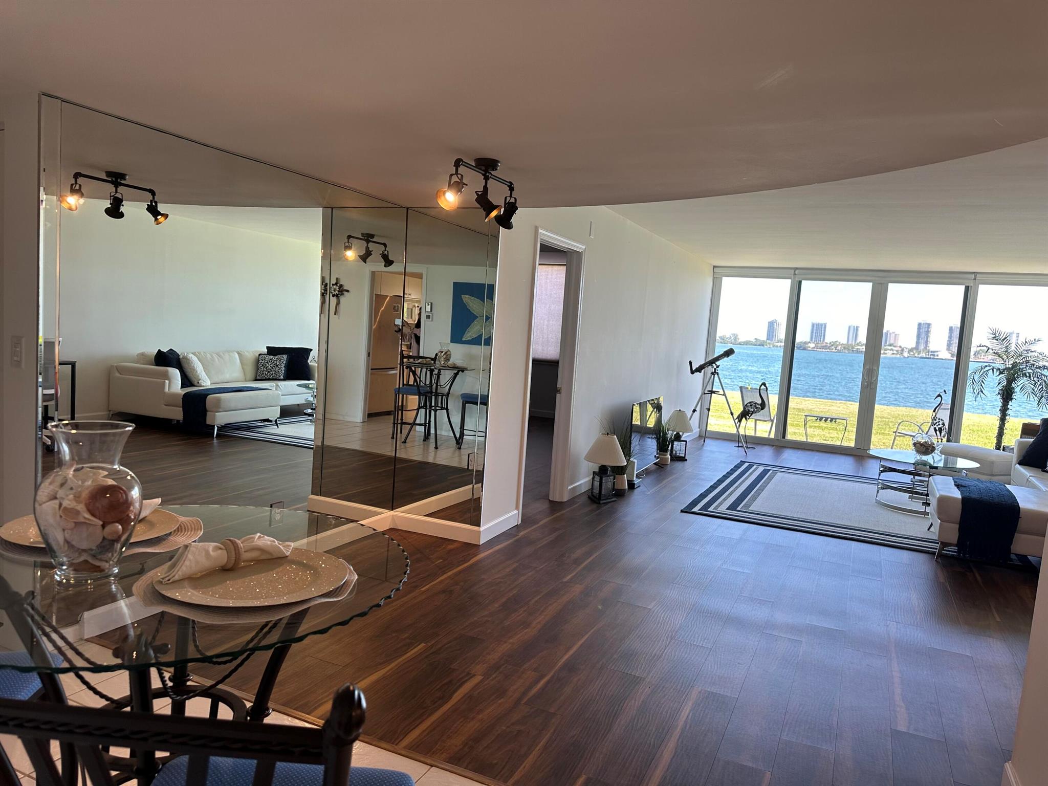 301 Lake Shore Drive 102