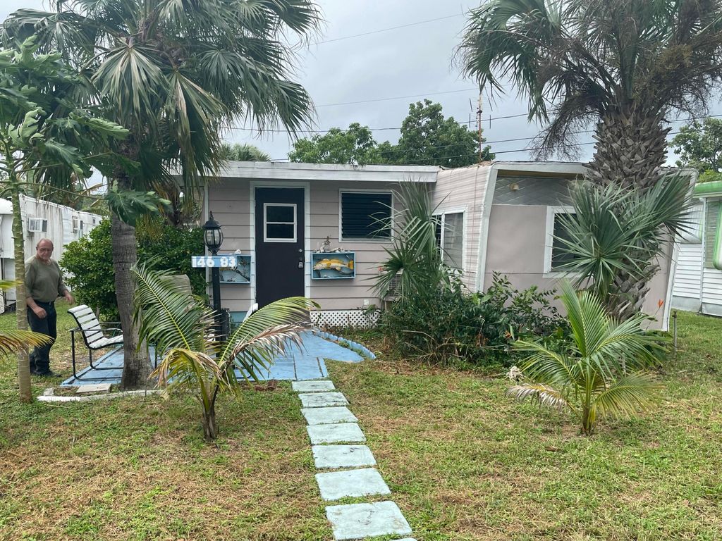Photo of 14683 Barwick Road, Delray Beach, FL 33445 (MLS # R11160597)