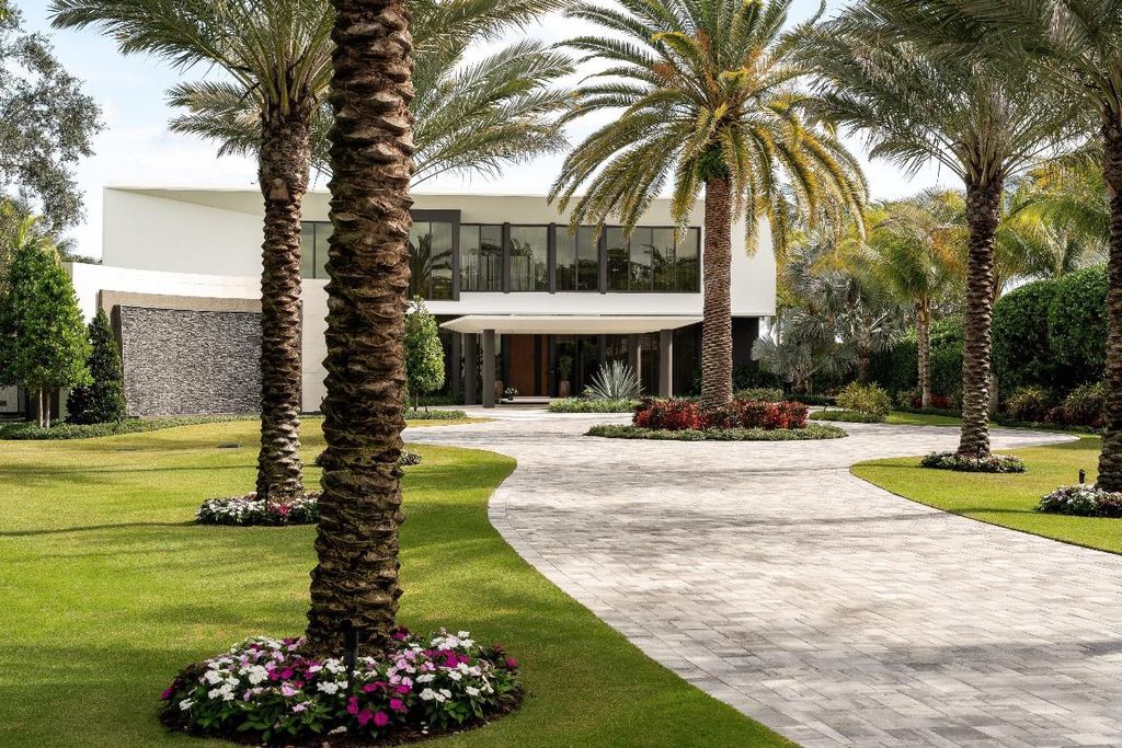 Photo of 5211 Pennock Point Road, Jupiter, FL 33458 (MLS # R11157515)