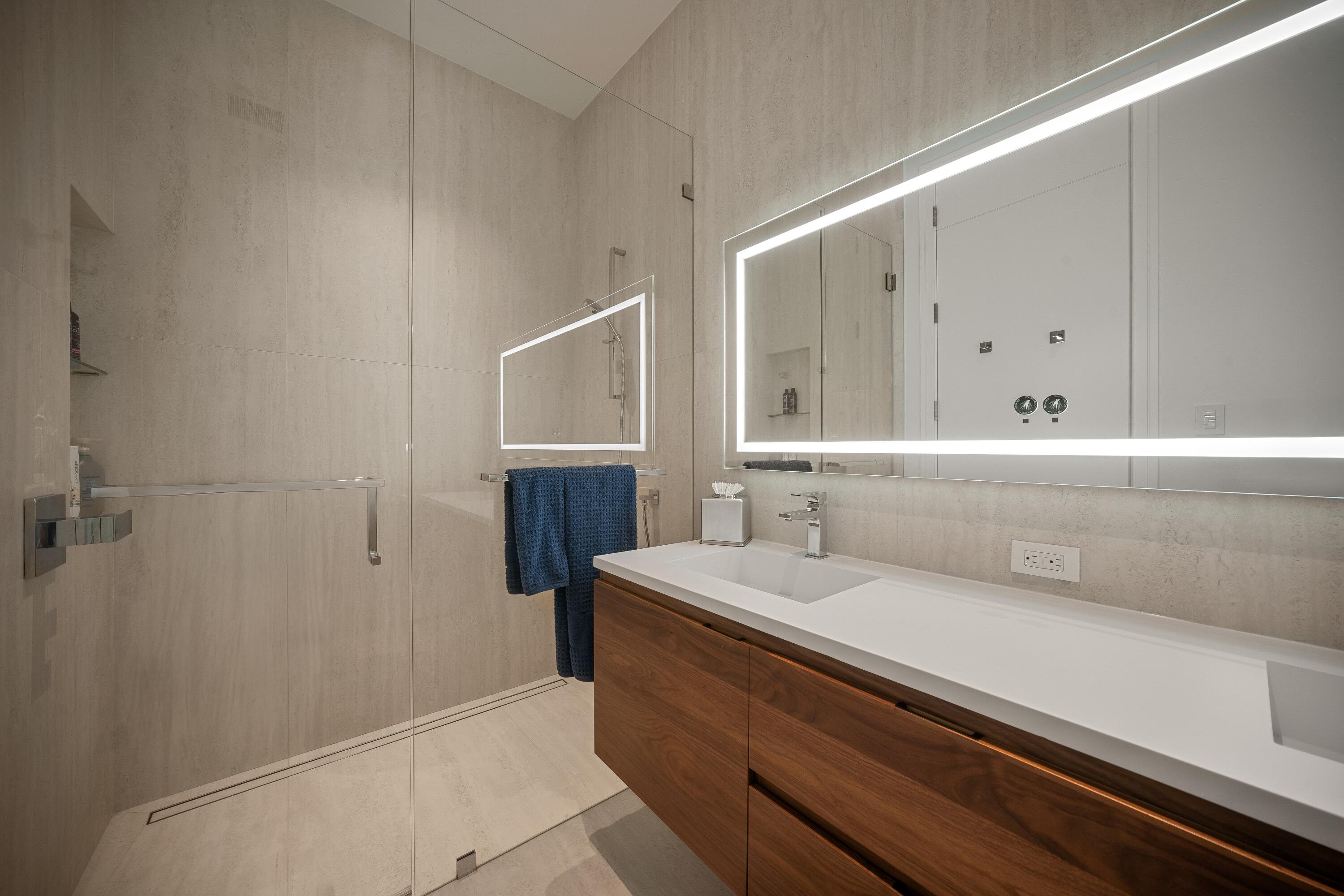 Pennock Point - Residential