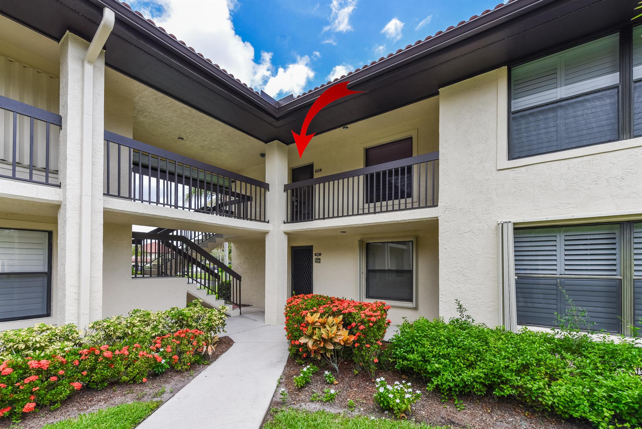 390 SW South River Drive 202, Stuart, FL, 34997/$250,000 1 390 SW South River Drive 202