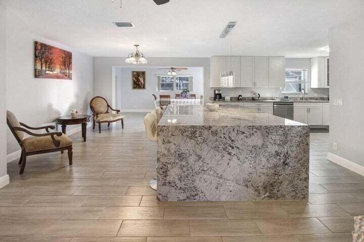 S/D OF 10-45-43, N 1/2 OF GOV LOT 2 IN - Residential Lease