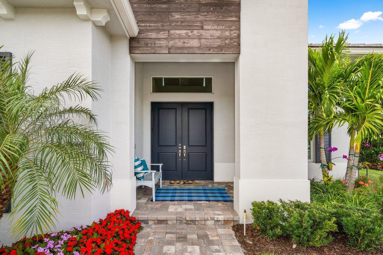 9352 Coral Isles Circle