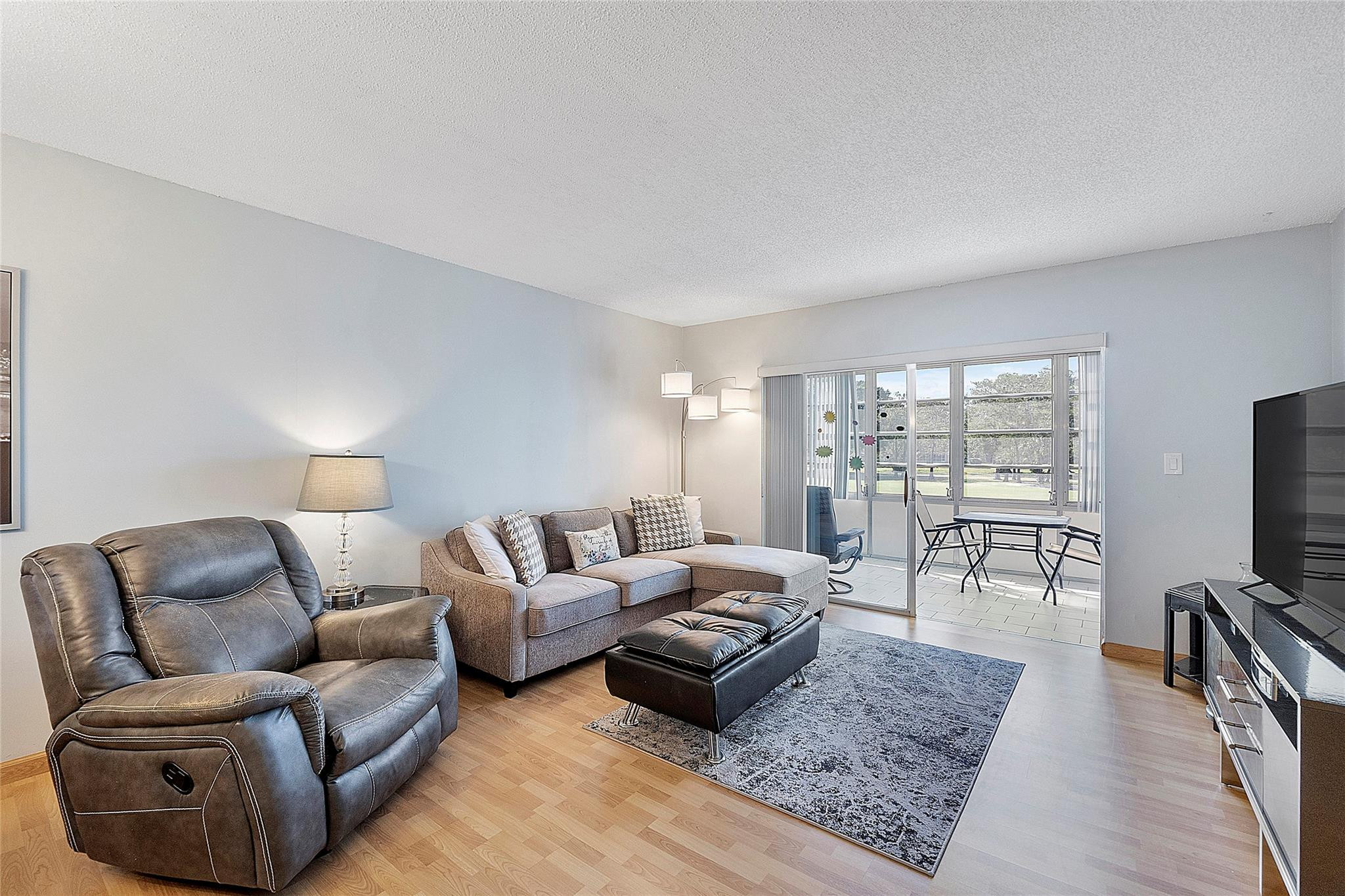 ORIOLE GOLF & TENNIS 1 - Residential