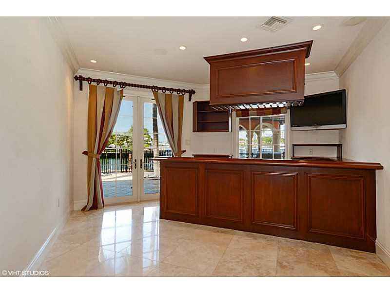 HARBOR BEACH - Residential