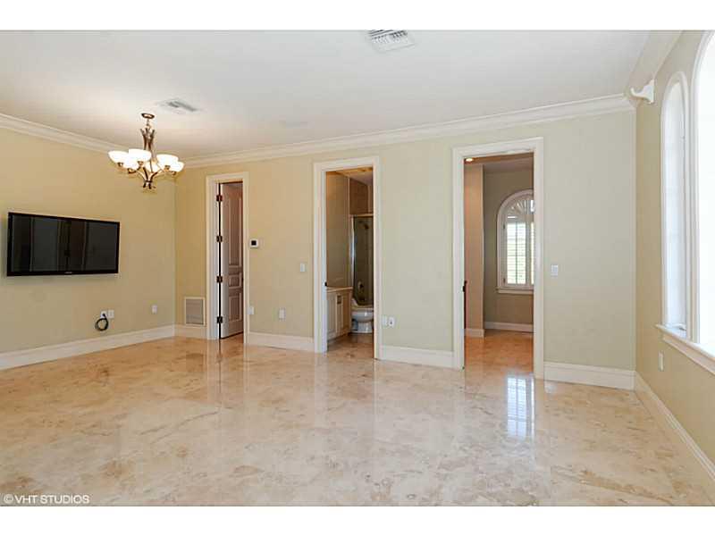 HARBOR BEACH - Residential