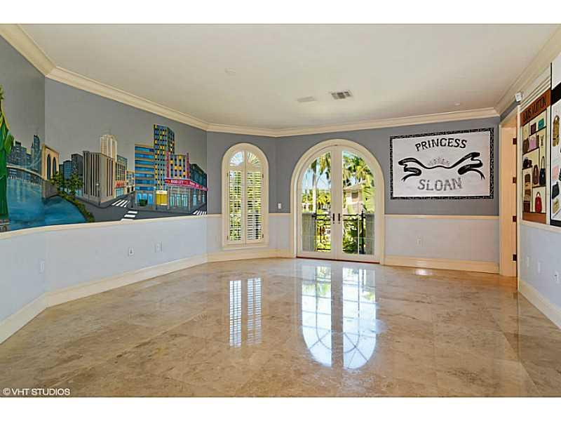 HARBOR BEACH - Residential