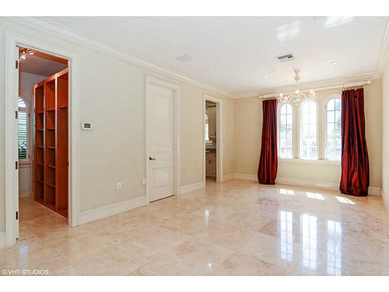 HARBOR BEACH - Residential