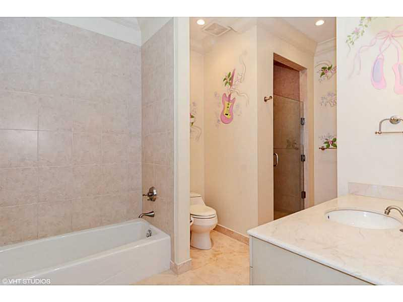 HARBOR BEACH - Residential